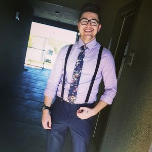 Meet your Posher, Luis